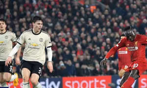 Manchester United - Liverpool: Duyên và nợ