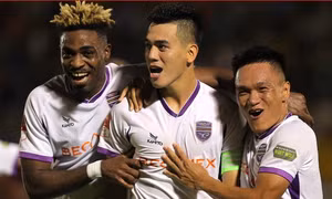 Vòng 20 V-League: Bình Dương 'phả hơi nóng' vào đội đầu bảng Nam Định