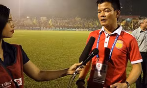 Đại diện đội bóng Nam Định: Trưởng ban trọng tài VFF nên xin nghỉ