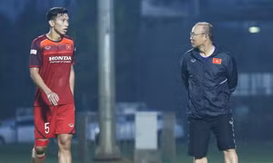 Góc nhìn chuyên gia: Tiếc nuối cho Văn Hậu