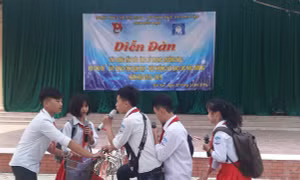 Giải pháp cho nạn bạo lực học đường - Bài cuối: Hoàn thiện nhân cách giới trẻ thông qua những sân chơi lành mạnh