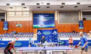 Kết thúc giải bóng bàn dành cho các cơ quan xây dựng và báo chí