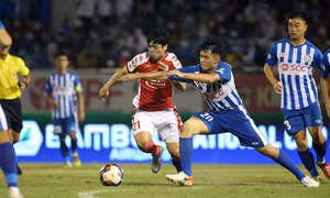 Công Phượng hay nhất lượt đi V-League 2020