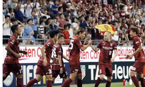 J-League, K-League đều hoãn ngày khai mạc trước sự lây lan của COVID-19