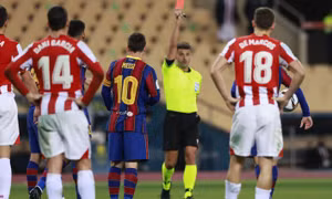  Messi nghỉ 'dài tập' vì thẻ đỏ trực tiếp