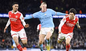 Premier League: Hấp dẫn ngày hạ màn