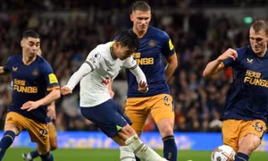 Tottenham - Newcastle: Khách lấn chủ