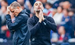 Hòa West Ham 2 - 2, Man City tiến gần chức vô địch Ngoại hạng Anh
