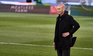 Bị Sevilla cầm hòa 2 - 2, Real Madrid mất quyền tự quyết trong cuộc đua vô địch