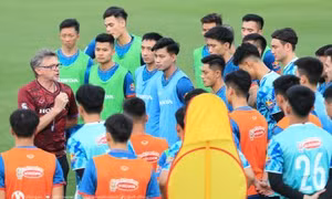 Việt Nam - Hong Kong (Trung Quốc): Chiến thắng đầu tay cho HLV Troussier