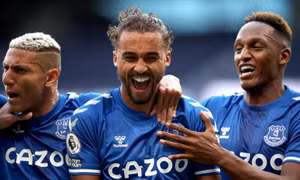 Tottenham 'phơi áo', Everton bay bổng ở London trong trận mở màn