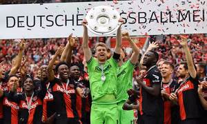 Leverkusen vô địch Bundesliga với thành tích bất bại