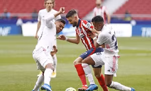 Nóng bỏng derby thành Madrid