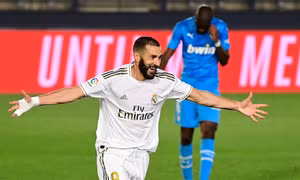 Bắn hạ 'bầy Dơi', Real áp sát vị trí đầu bảng của Barca