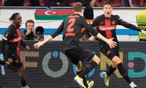 Leverkusen ngược dòng ngoạn mục vào tứ kết Europa League
