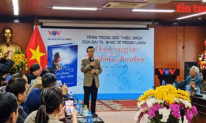 Ra mắt sách về hồi ức và sáng tác của Đại tá, nhạc sĩ Trọng Loan