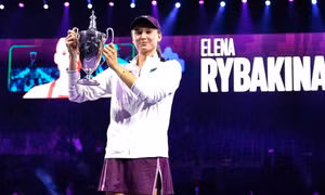 Vượt sóng gió, Elena Rybakina ở đỉnh cao cùng ngôi vô địch WTA Finals 2025