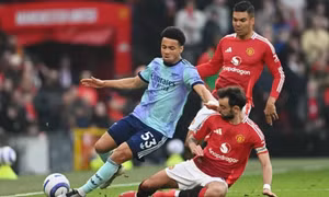 Manchester United – Arsenal: ‘Rực lửa’ Old Trafford