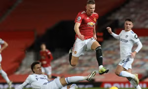 Manchester United - Leeds United: Chờ đón bữa tiệc tấn công hấp dẫn ở 'Nhà hát của những giấc mơ'