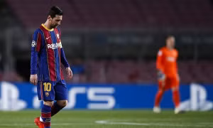 Barca thêm một mùa giải thất bát, đã quá đủ để quyết định tương lai Messi?