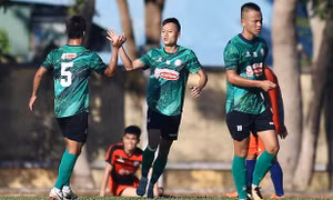 Câu lạc bộ TP Hồ Chí Minh đang 'lãng phí' Huy Toàn