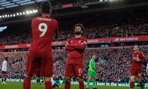 Đả bại Bournemouth 3 - 0, Liverpool trở lại ngôi đầu Ngoại hạng Anh