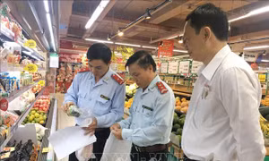 Kiểm tra nhanh hàn the trên sản phẩm giò chả có phải là căn cứ để xử phạt?