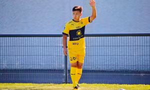 Quang Hải được chấm điểm cao nhất trong trận ra quân của Pau FC tại Ligue 2