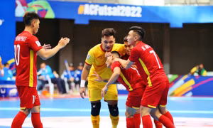 Đánh bại Saudi Arabia 3 - 1, Việt Nam tiến gần tấm vé tứ kết
