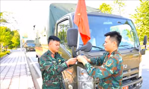 Nổi bật tuần qua: Cấp bách hỗ trợ đồng bào miền Trung khắc phục hậu quả sau mưa lũ