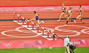 Kết quả thi đấu ngày 31/7: Việt Nam bước tiếp trên đường đua 400m vượt rào nữ