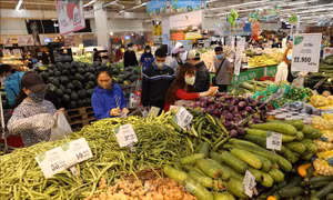 Vượt khó thời COVID-19: Các hợp tác xã nông nghiệp sẵn sàng mang hàng đến tận các chung cư
