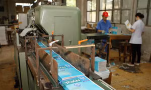Nhà xuất bản Giáo dục: Không tăng giá và sẽ in khuyến cáo giữ gìn sách giáo khoa