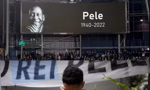 Brazil tổ chức quốc tang 3 ngày, người dân nghẹn ngào tưởng nhớ Pele