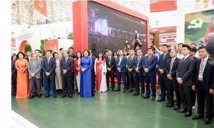 Ấn tượng Agribank tại Triển lãm thành tựu 80 năm