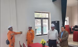 Công ty Điện lực Sơn La sẵn sàng đảm bảo cấp điện cho ngày hội toàn dân