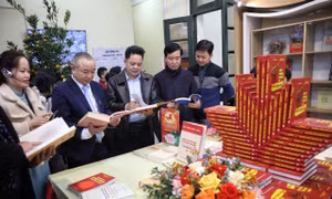 Bắc Ninh: Khai mạc trưng bày sách, báo mừng Đảng, mừng Xuân Bính Ngọ 2026