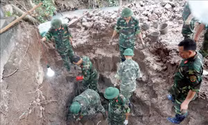 Phát hiện hàng trăm quả bom bi trong thành phố Hải Dương
