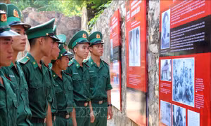 Triển lãm ảnh 'Vượt ngục 1943' tại Bảo tàng tỉnh Sơn La