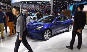 Tesla từng bước tối đa hóa tính năng xe tự lái thông qua chip mới