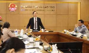 Bộ trưởng Phùng Xuân Nhạ: Cần đưa việc học tiếng Anh trở thành phong trào xã hội học tập
