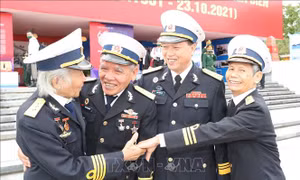 Tổ chức trọng thể lễ kỷ niệm 60 năm Ngày mở đường Hồ Chí Minh trên biển