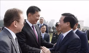 Chủ tịch nước Võ Văn Thưởng và Tổng thống Mông Cổ thăm Bộ Tư lệnh Cảnh sát Cơ động