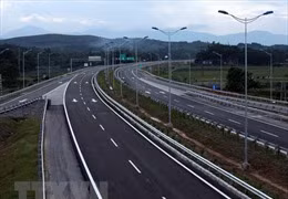 Phạt 17 triệu đồng vì đi ngược chiều trên cao tốc Hà Nội - Thái Nguyên