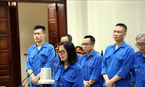 Trưởng bộ phận Thư ký tài chính Công ty AIC kêu oan tại tòa