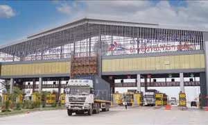 Kinh tế Lào và những thách thức sau khi điều chỉnh tăng lương