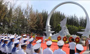 Tưởng nhớ 64 chiến sĩ hy sinh để bảo vệ đảo Gạc Ma