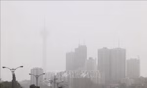 Trên 1.500 người gặp các vấn đề sức khỏe do bão cát tại Đông Nam Iran
