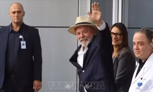 Tổng thống Brazil Lula da Silva xuất viện