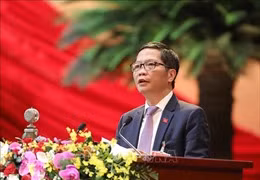 Trưởng Ban Kinh tế Trung ương tiếp xúc cử tri, vận động bầu cử tại tỉnh Khánh Hòa